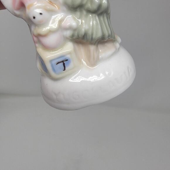 Vintage Santa Porcelain Figurine Around The World Series Set of 2 - Picture 13 of 14